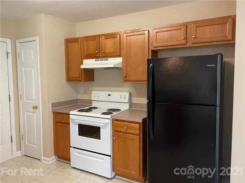 Property image 5 at 1116 Rolette Court, Charlotte, NC 28216