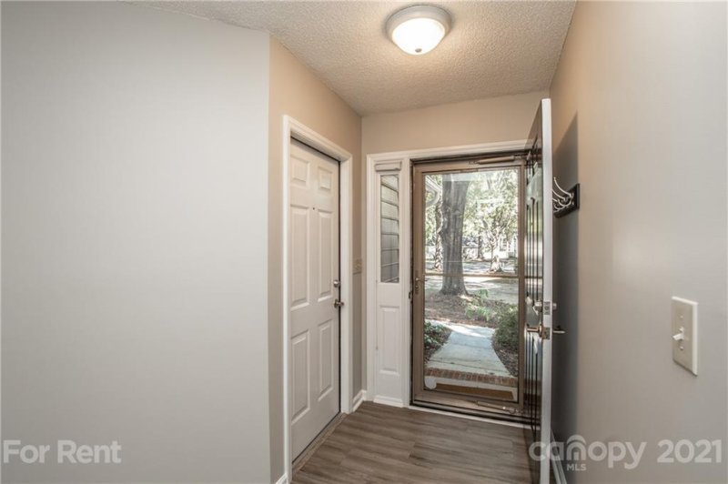 Property image 4 at 2500 Dalston Lane, Charlotte, NC 28210