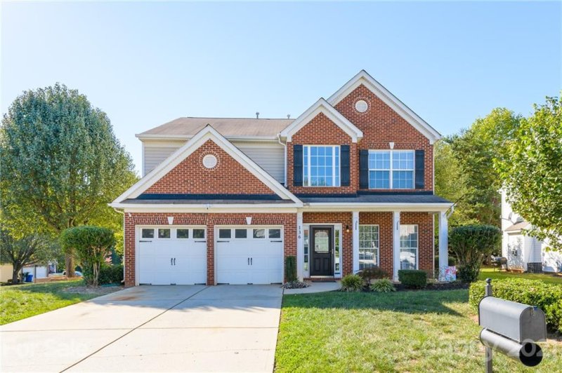 136 Meandering Way Lane