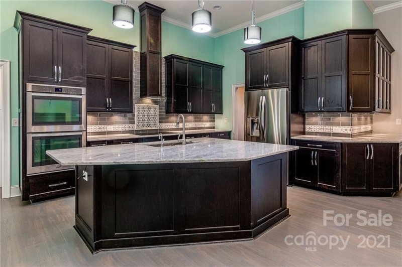 Property image 4 at 129 Aqua Drive, Mooresville, NC 28117