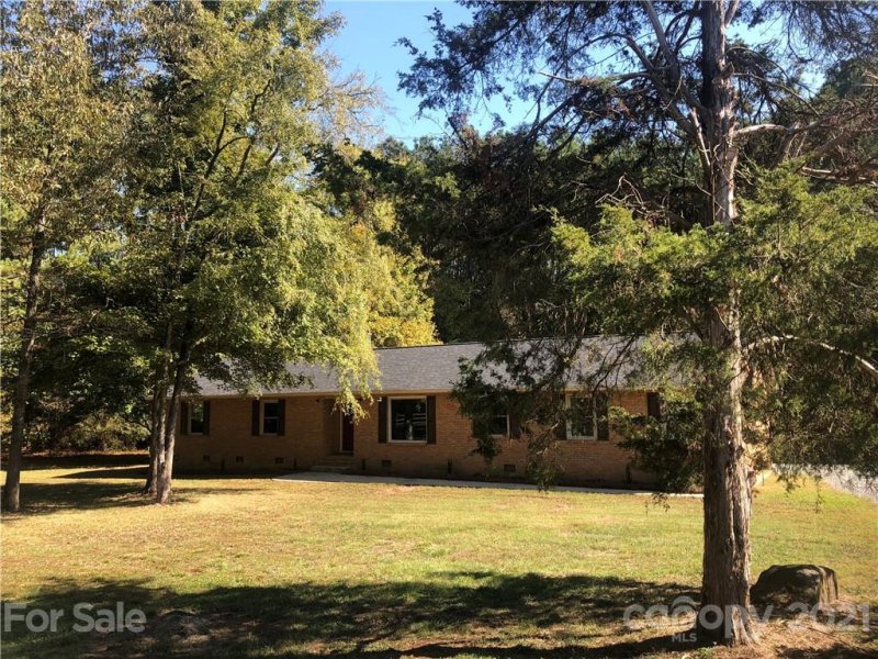 Property image 2 at 5930 Astor Drive, Harrisburg, NC 28075