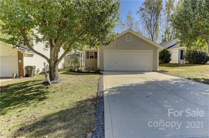 1686 Sandpiper Drive