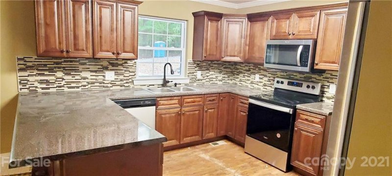 Property image 3 at 1412 Clark Place, Lancaster, SC 29720