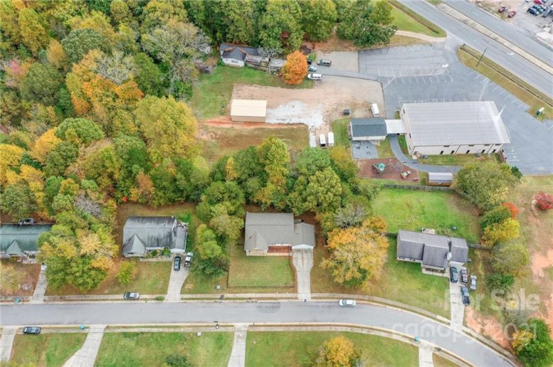 Property image 5 at 322 Edgewood Park Court, Landis, NC 28088