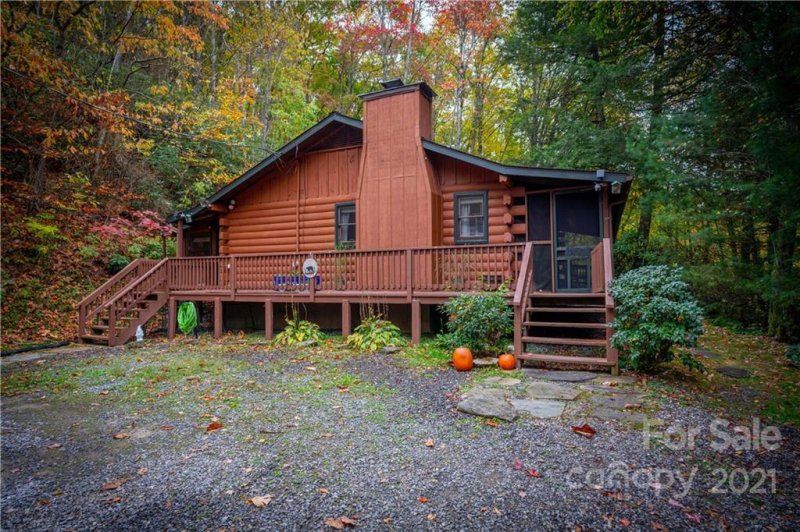 Property image 2 at 146 Spring Drive, Maggie Valley, NC 28751