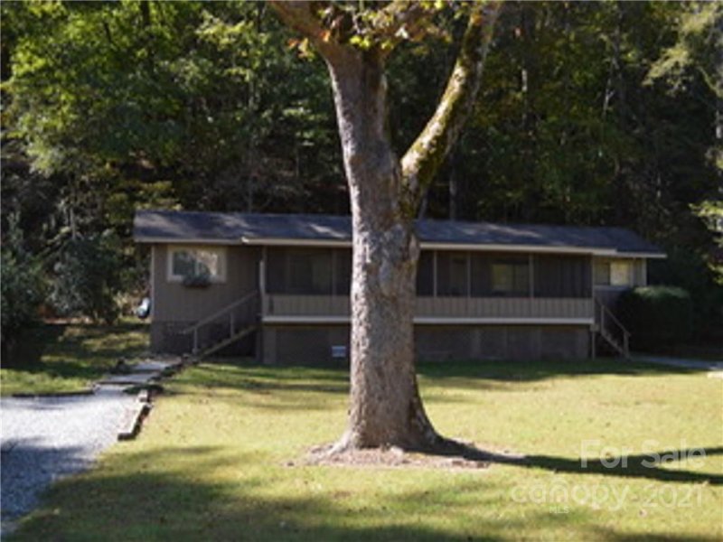 Property image 3 at 128 Winding Creek Court, Lake Lure, NC 28746