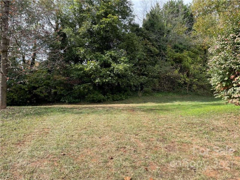 Property image 3 at 1607 Indian Springs Drive, Conover, NC 28613