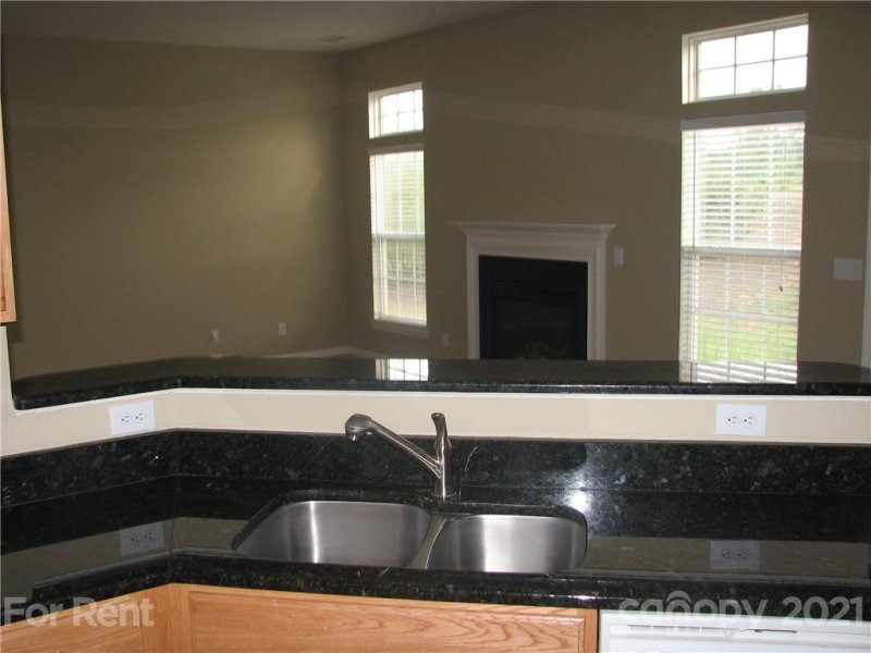 Property image 4 at 3521 Stoney Garden Drive, Charlotte, NC 28269