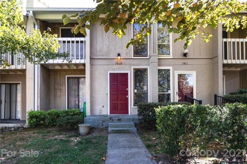 7909 Charter Oak Lane