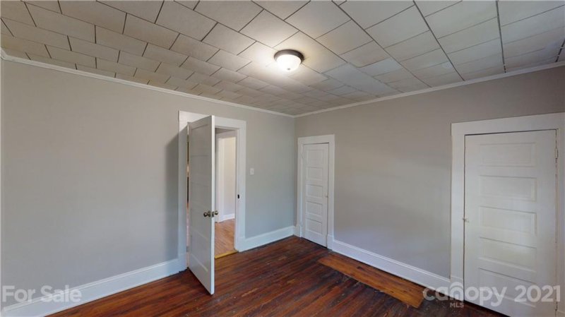 Property image 5 at 57 13th Street, Hickory, NC 28602