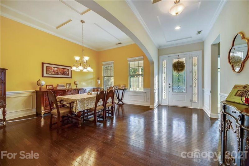 Property image 5 at 421 Monteray Oaks Circle, Fort Mill, SC 29715