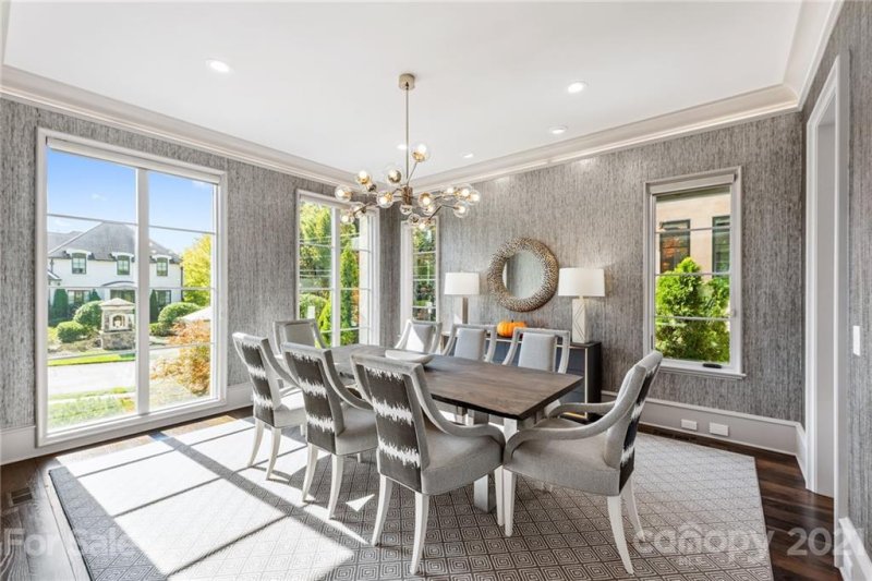 Property image 5 at 5924 Saint John Lane, Charlotte, NC 28210