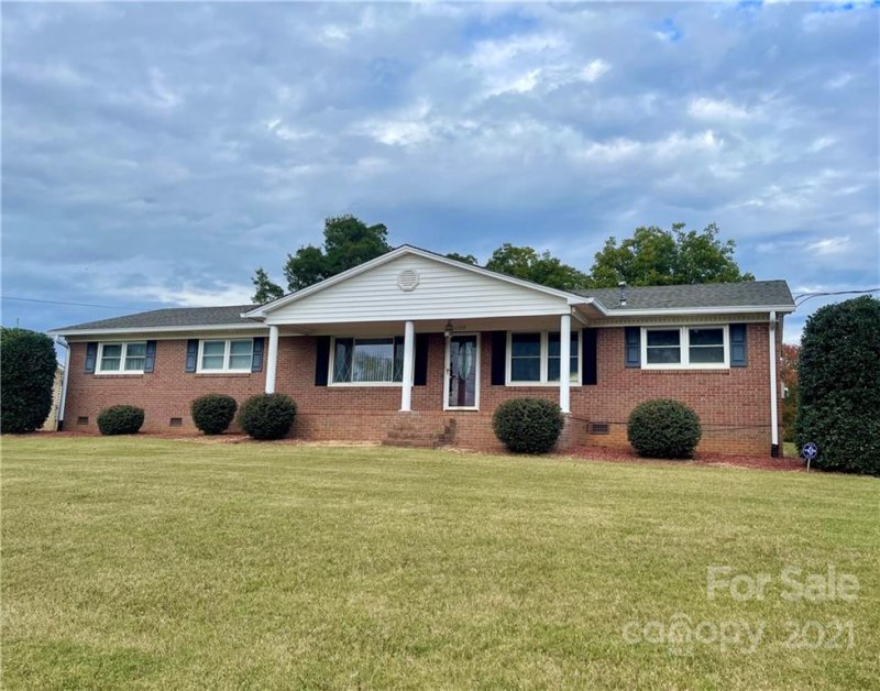 1708 N New Hope Road