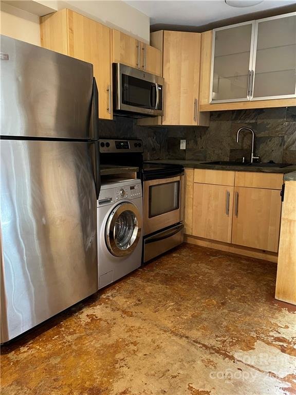 Property image 2 at 634 Chipley Avenue, Charlotte, NC 28205