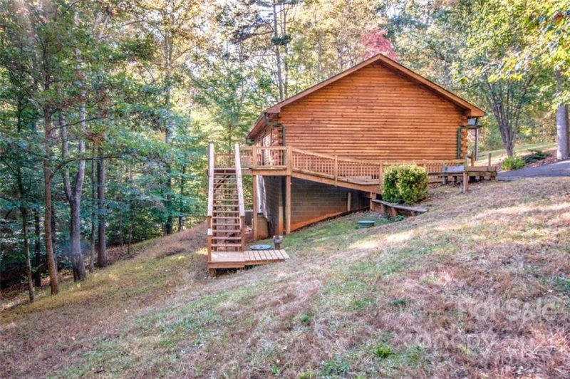 Property image 3 at 115 Spring Garden Court, Statesville, NC 28677