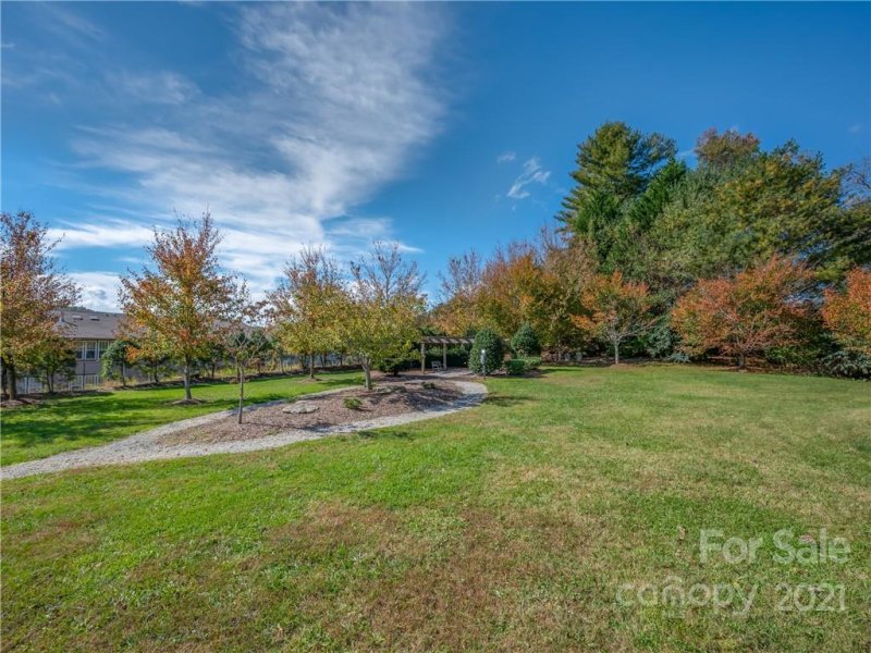 Property image 2 at 93 Morningside Lane, Hendersonville, NC 28792