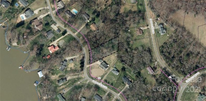 Property image 3 at 135 Harbor Point Drive, Cherryville, NC 28021