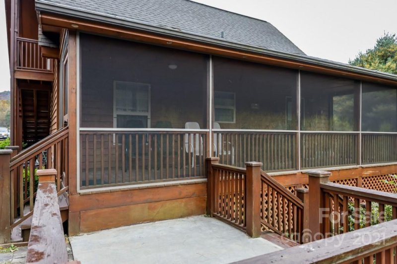 Property image 5 at 303 Blue Rock Road, Hendersonville, NC 28792