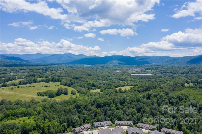 Property image 2 at 68 Craftsman View Drive, Asheville, NC 28804