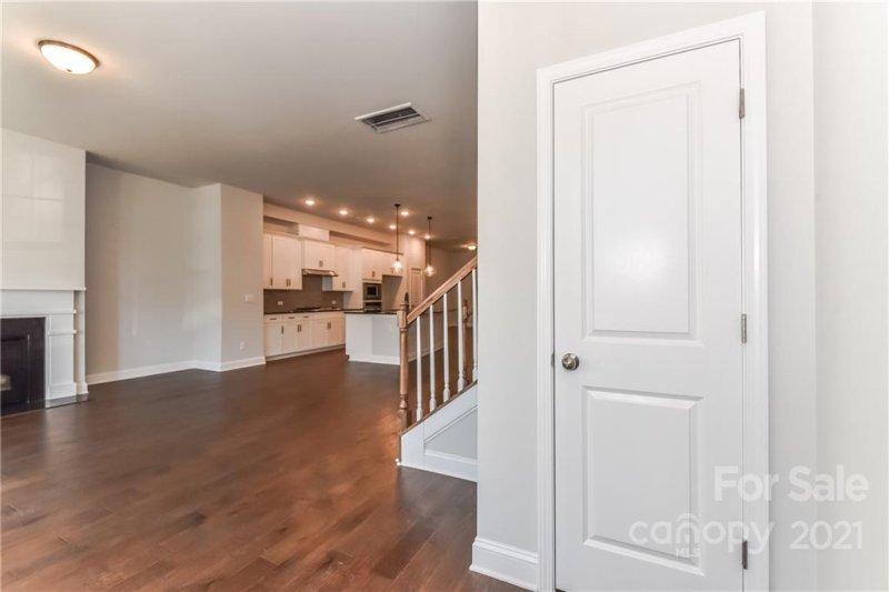 Property image 3 at 13114 Kornegy Drive, Charlotte, NC 28277