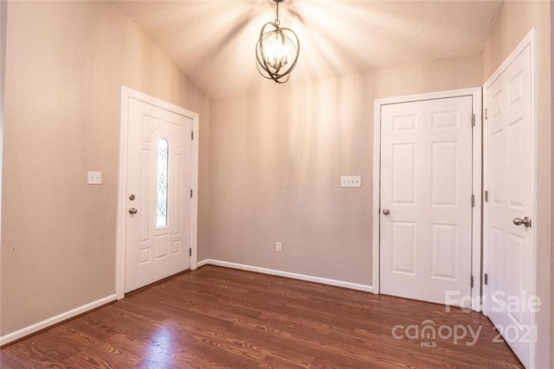 Property image 5 at 1512 Running Deer Drive, Conover, NC 28613