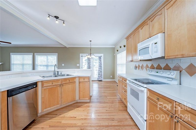 Property image 5 at 11538 Mcginns Trace Court, Charlotte, NC 28277