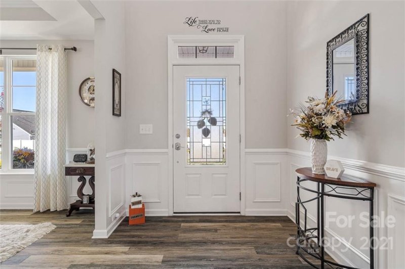 Property image 2 at 159 W Warfield Drive, Mooresville, NC 28115