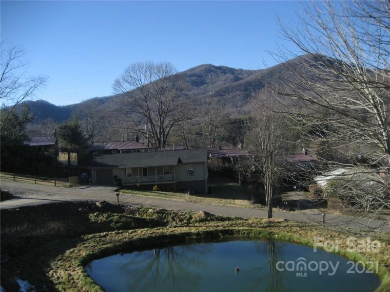 Property image 3 at 27 Gypsy Road, Maggie Valley, NC 28751