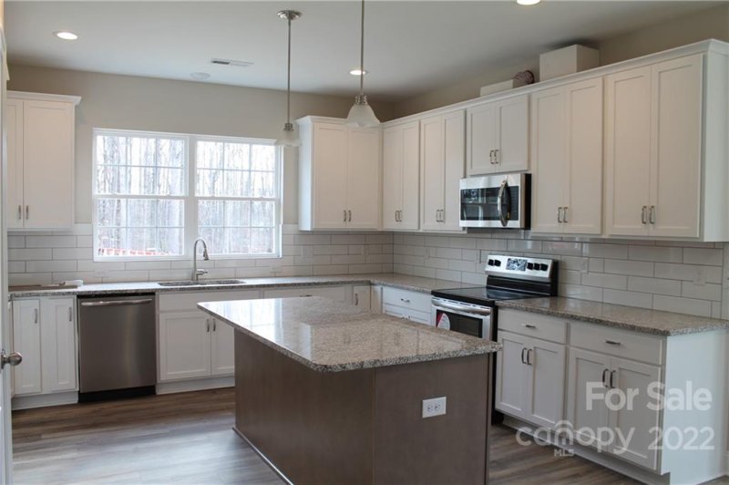 Property image 2 at 212 Barra Drive, Waxhaw, NC 28173