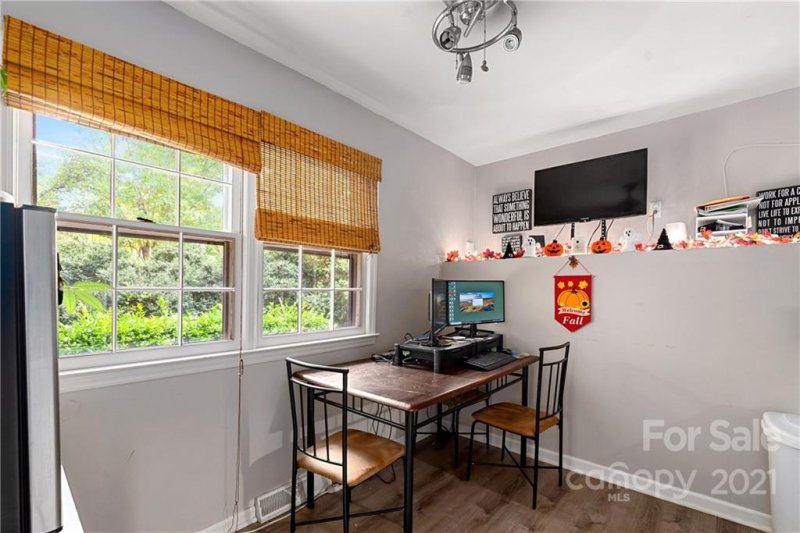 Property image 3 at 416 Kelford Lane, Charlotte, NC 28270