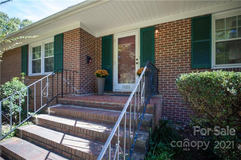 Property image 3 at 1222 Hermitage Road, Rock Hill, SC 29732