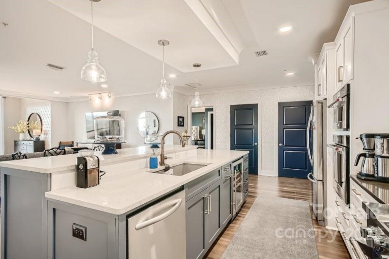 Property image 2 at 222 Caldwell Street, Charlotte, NC 28202