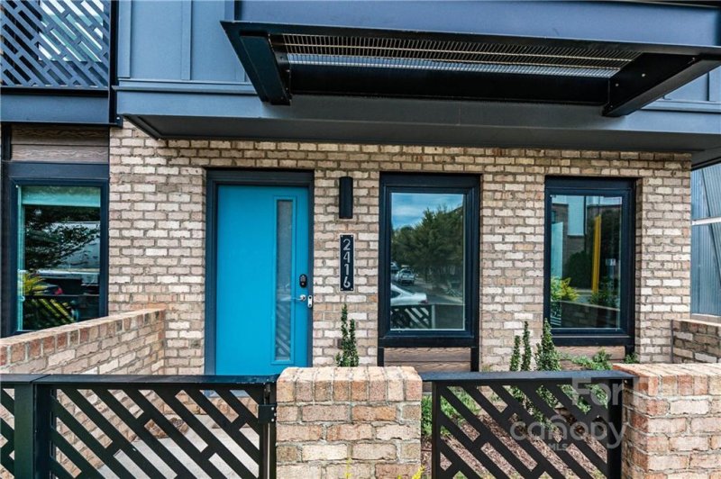 Property image 2 at 2416 Dunavant Street, Charlotte, NC 28203