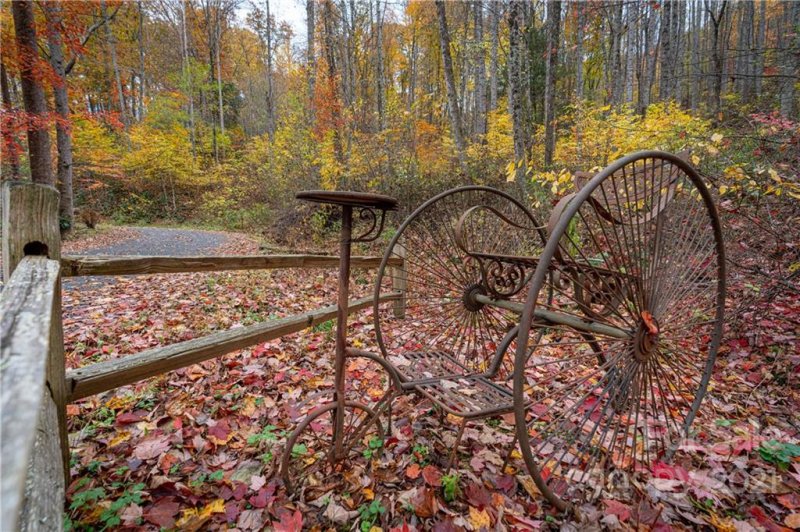 Property image 4 at 20 Sleeping Bear Ridge, Maggie Valley, NC 28751