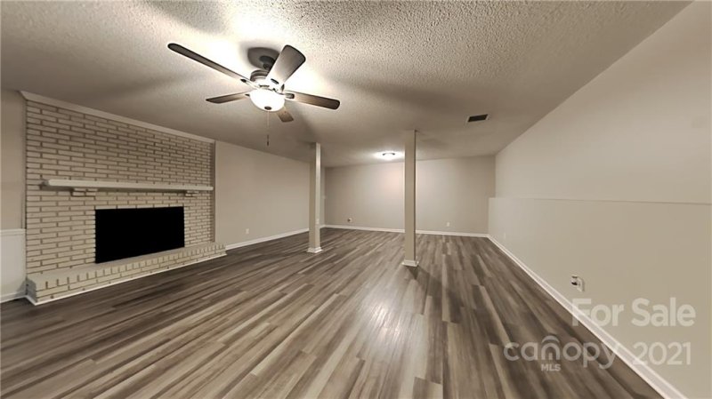 Property image 4 at 305 Brookside Drive, Fort Mill, SC 29715