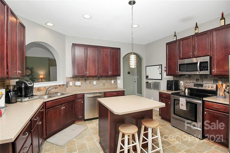 Property image 5 at 7977 Worth Way, Denver, NC 28037