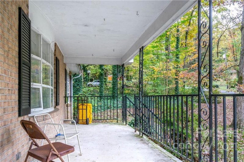 Property image 4 at 209 Beth Drive, Hendersonville, NC 28791