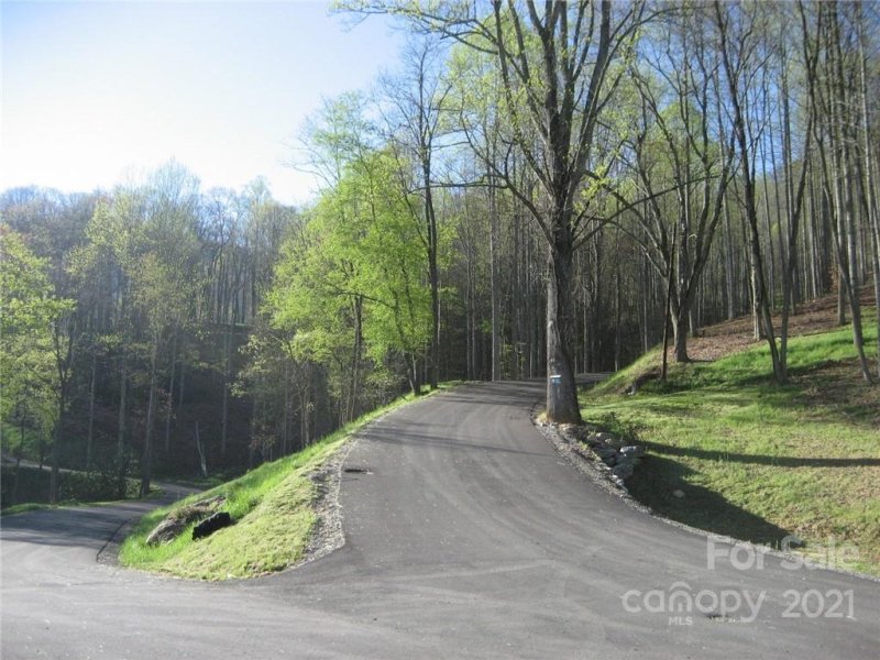 Property image 5 at 9 Katua Trail, Maggie Valley, NC 28751