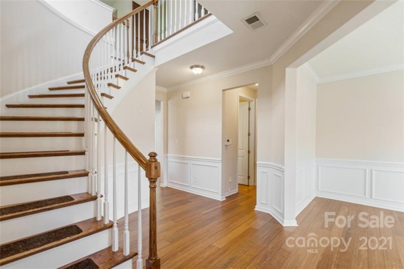 Property image 3 at 7308 Toxaway Lane, Charlotte, NC 28269