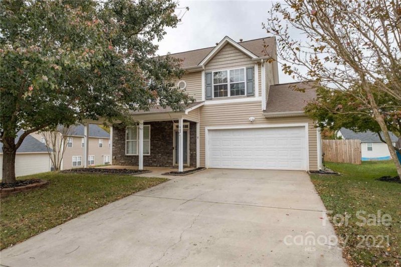 909 Murphy Court