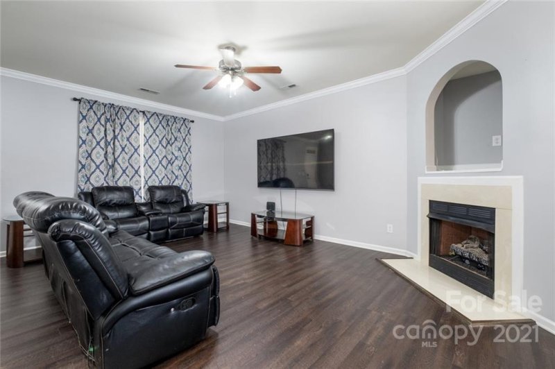Property image 4 at 909 Murphy Court, Fort Mill, SC 29715