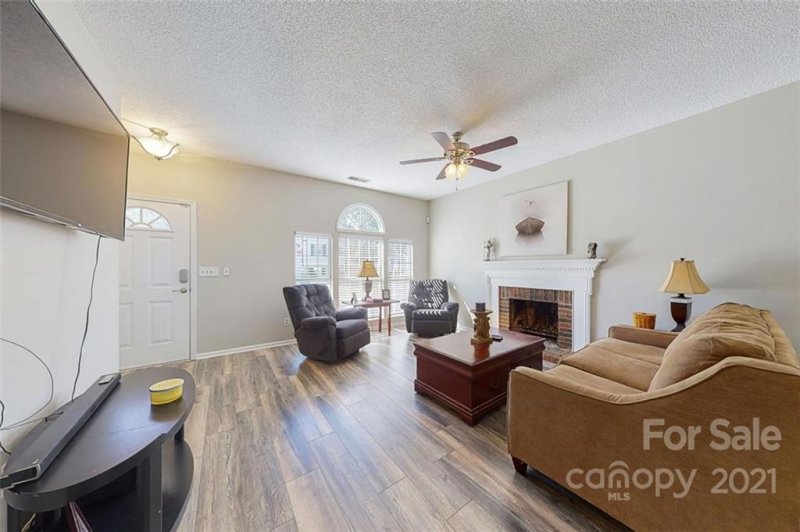 Property image 4 at 12100 Dolomite Drive, Pineville, NC 28134