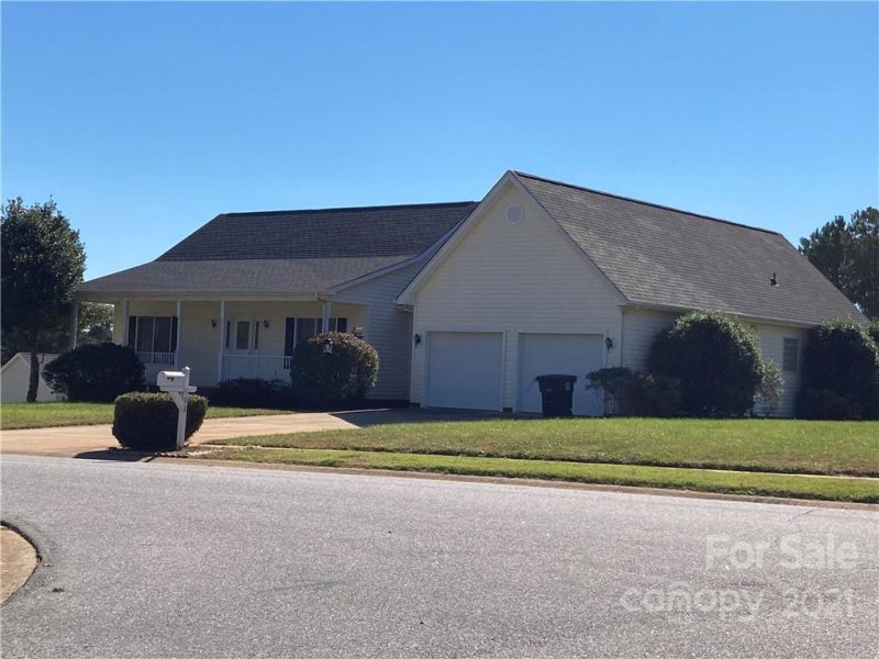 Property image 4 at 100 Tall Pine Drive, Shelby, NC 28152