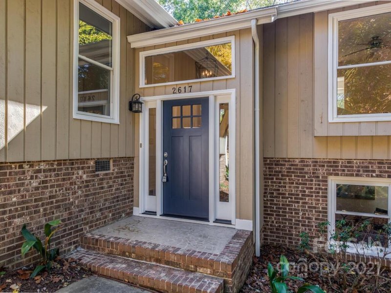 Property image 2 at 2617 Fernbank Drive, Charlotte, NC 28226