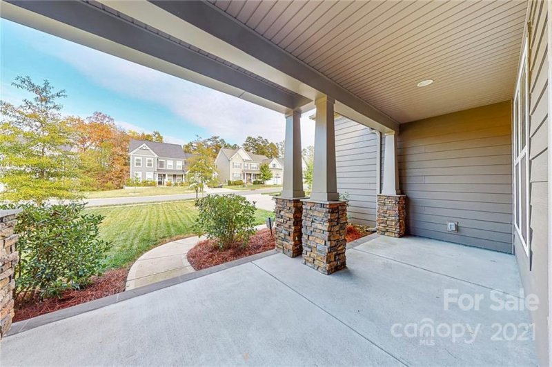 Property image 3 at 11410 Rising Star Court, Charlotte, NC 28215