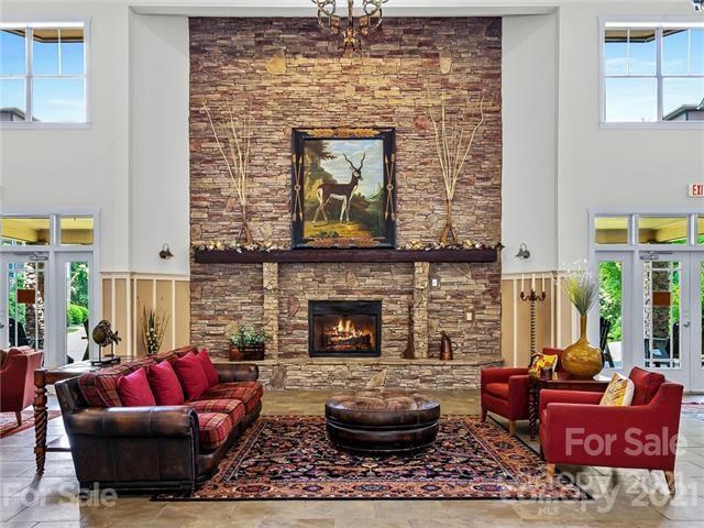 Property image 2 at 9 Kenilworth Knoll, Asheville, NC 28805