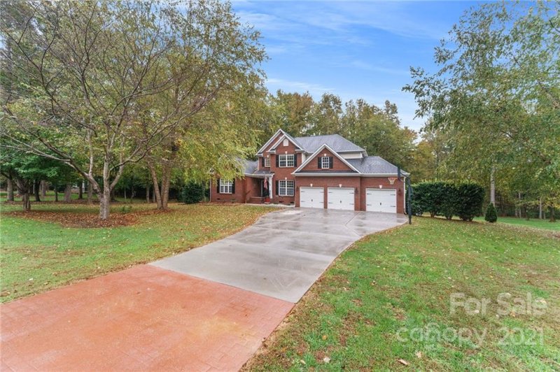 Property image 2 at 5428 Turkey Oak Drive, Mint Hill, NC 28227