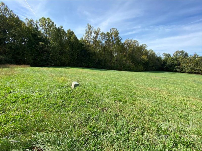 Property image 3 at 544 New Salem Road, Statesville, NC 28625