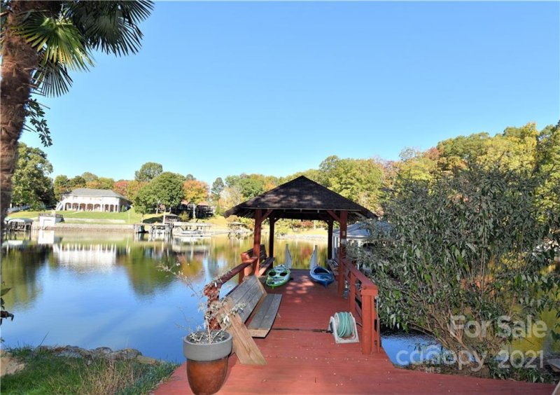 Property image 5 at 192 Greenbay Road, Mooresville, NC 28117