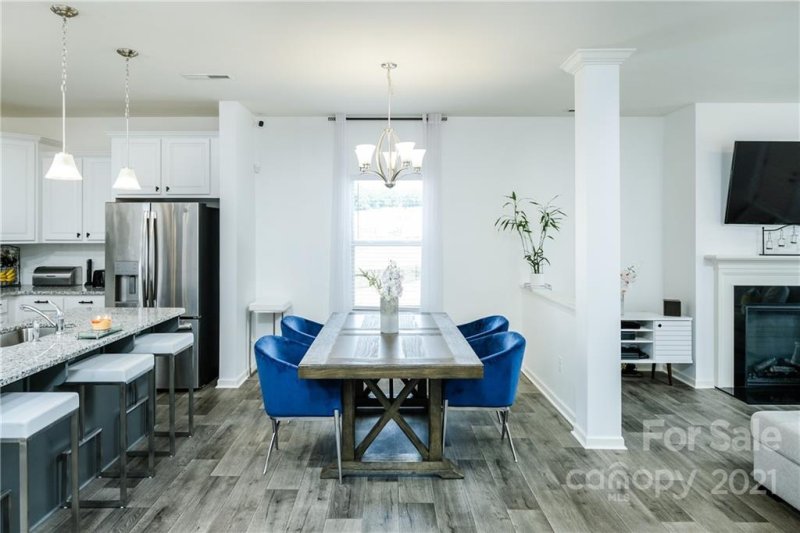 Property image 3 at 9029 Colwick Hill Lane, Charlotte, NC 28215